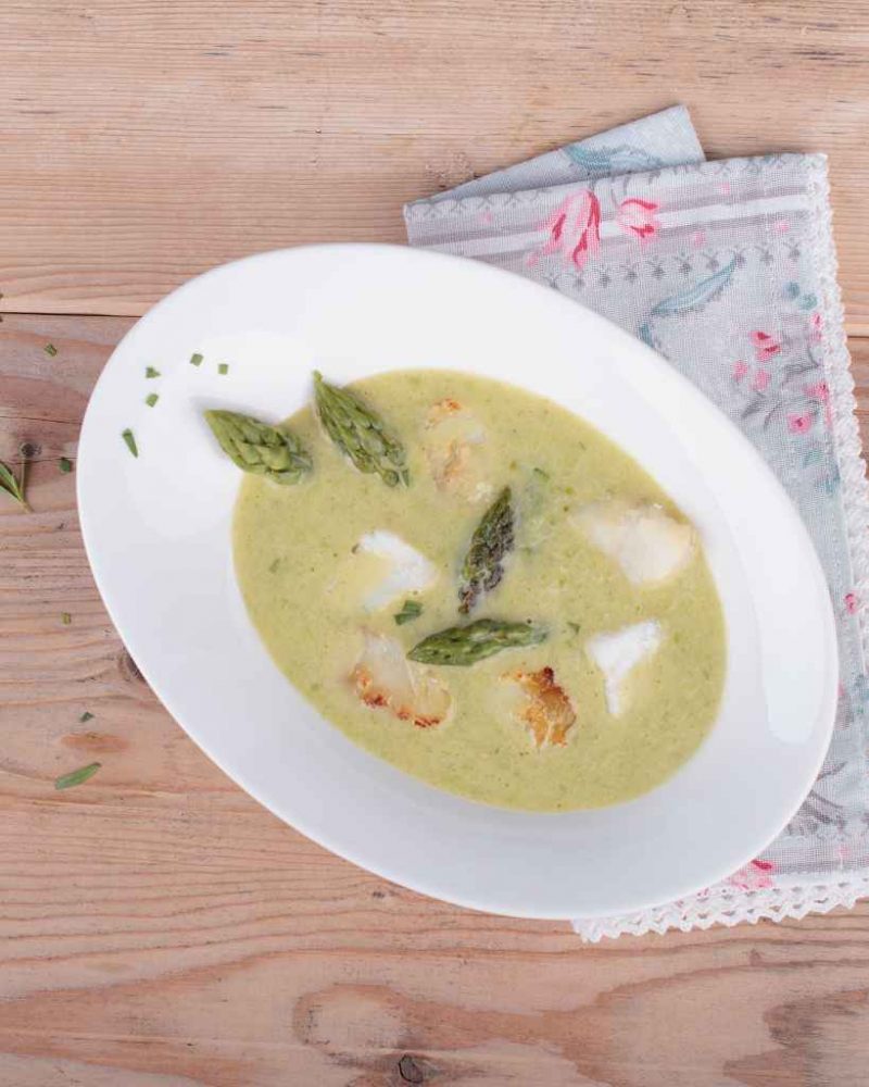 Grüne Spargelsuppe ohne Kartoffeln - trotzdem lecker und Low Carb!